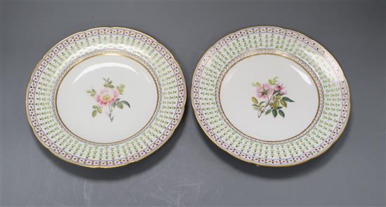 A Helena Wolfsohn style ovoid jar and cover, two Imari-patterned ewers and a pair of floral-decorated cabinet plates